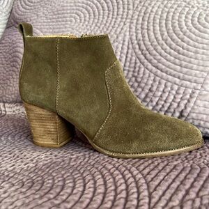 Madewell Olive Tan Booties